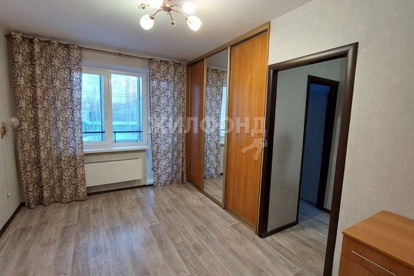 
   Продам 1-комнатную, 25.5 м², Смирнова ул, 48/1

. Фото 4.