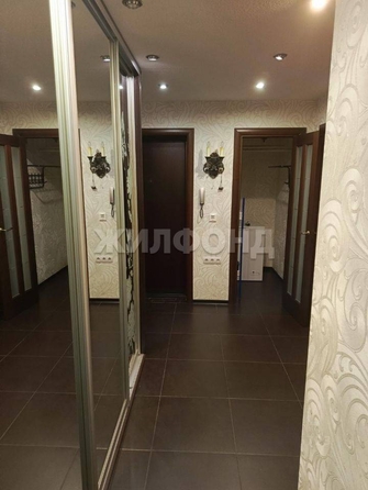 
   Продам 2-комнатную, 63.9 м², Сибирская ул, 115

. Фото 8.