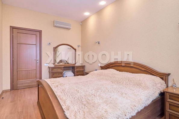 
   Продам 3-комнатную, 140 м², Затеевский пер, 8

. Фото 3.