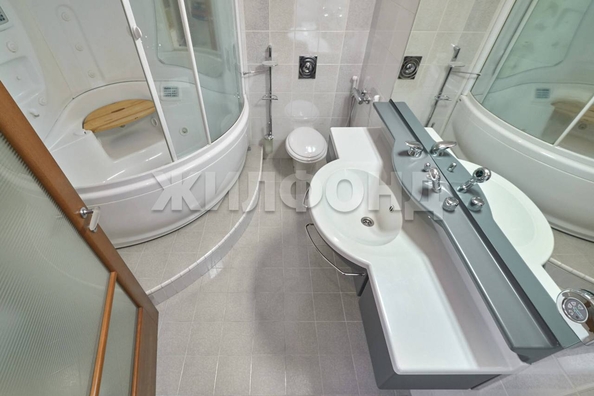 
   Продам 3-комнатную, 140 м², Затеевский пер, 8

. Фото 18.