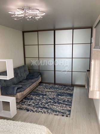 
   Продам 1-комнатную, 37 м², Сибирская ул, 111

. Фото 2.