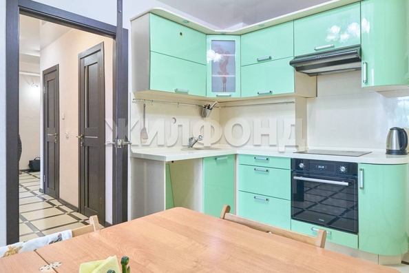 
  Продается 2-комн. квартира, 49 м², Ивана Черных ул, д. 48
. Фото 8.