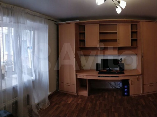 
  Продается 2-комн. квартира, 43.7 м², Алтайская ул, д. 163а
. Фото 5.