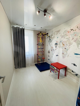 
  Продается 4-комн. квартира, 69.8 м², Лебедева ул, д. 64
. Фото 4.