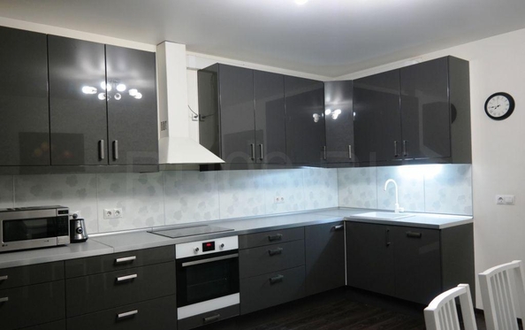 
  Продается 2-комн. квартира, 97.3 м², Ленина пр-кт, д. 199
. Фото 7.