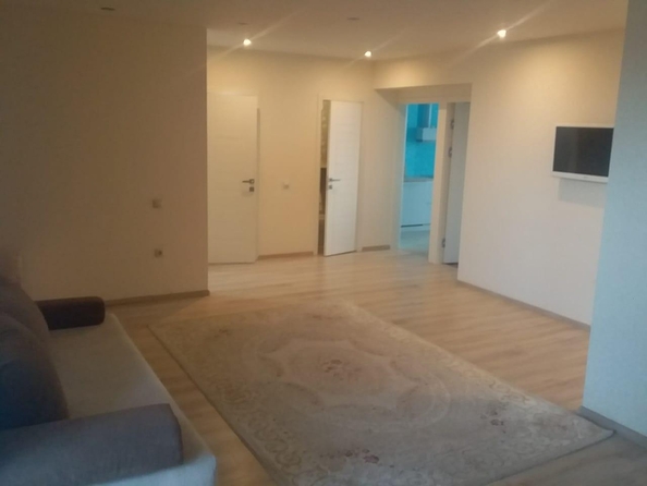 
  Продается 3-комн. квартира, 96.6 м², Ивана Черных ул, д. 66
. Фото 8.