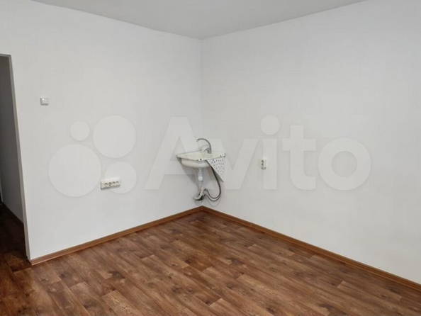 
  Продается 1-комн. квартира, 35.3 м², Мокрушина ул, д. 20/1
. Фото 9.