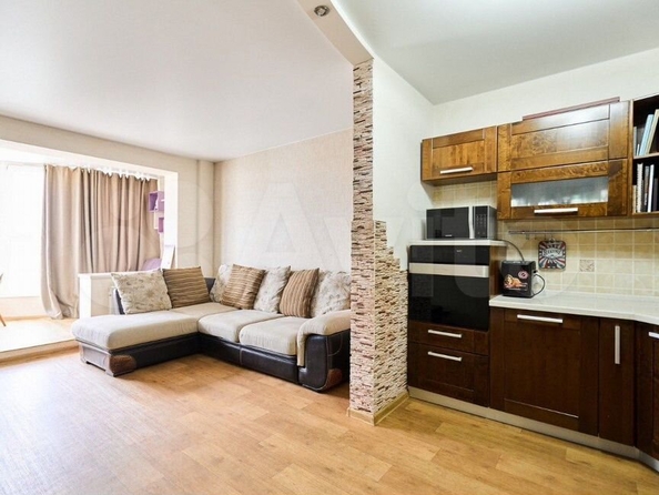 
  Продается 3-комн. квартира, 68.8 м², Карский пер, д. 4
. Фото 2.
