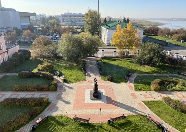 
  Продается 4-комн. квартира, 150 м², Карла Маркса ул, д. 3
. Фото 23.