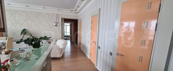 
  Продается 4-комн. квартира, 197 м², Белинского ул, д. 50
. Фото 10.