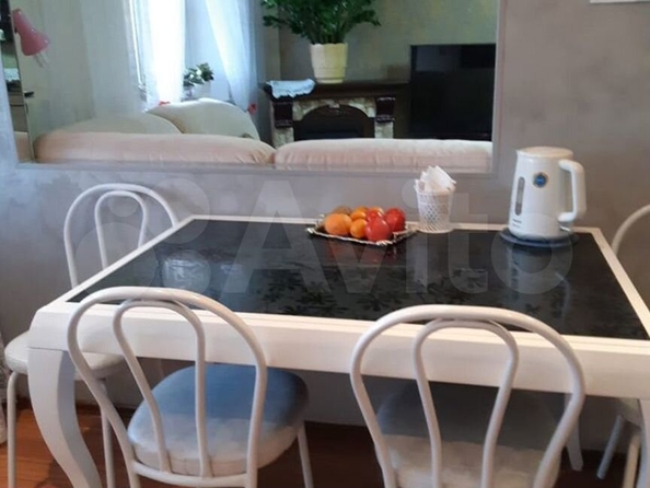 
  Продается 3-комн. квартира, 84.4 м², Герасименко ул, д. 1/17
. Фото 7.