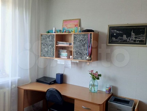 
  Продается 4-комн. квартира, 74.8 м², Калинина ул, д. 115
. Фото 5.