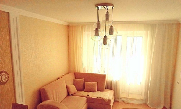 
  Продается 2-комн. квартира, 64 м², Рабочая 1-я ул, д. 44
. Фото 2.