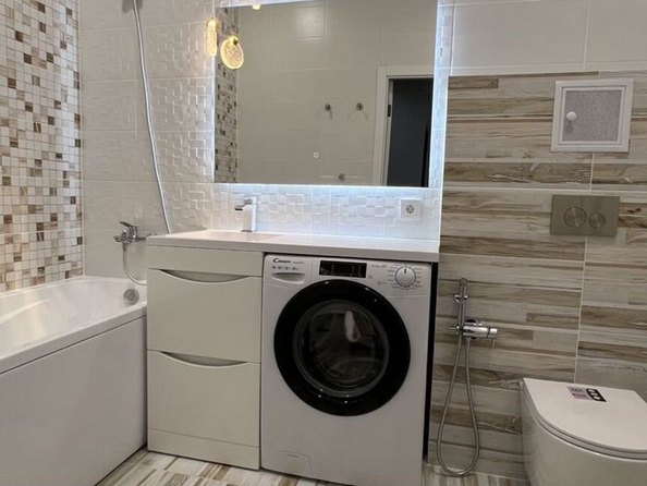 
  Продается 2-комн. квартира, 53 м², Свердлова ул, д. 5
. Фото 25.