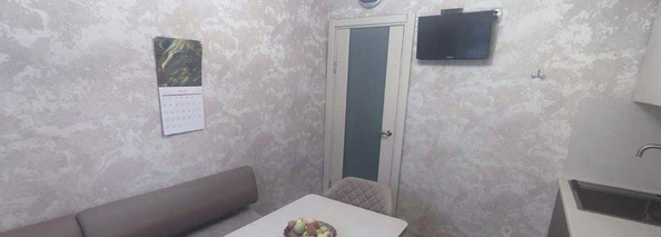 
  Продается 4-комн. квартира, 70.3 м², Дербышевский пер, д. 15
. Фото 10.