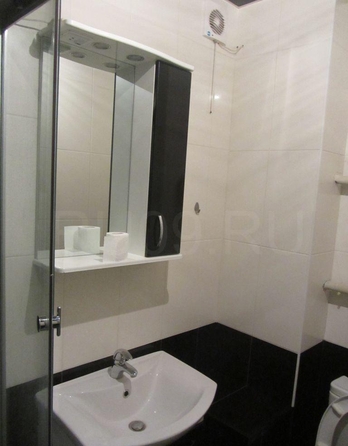 
  Продается 1-комн. квартира, 33 м², Льва Толстого ул, д. 38в
. Фото 9.