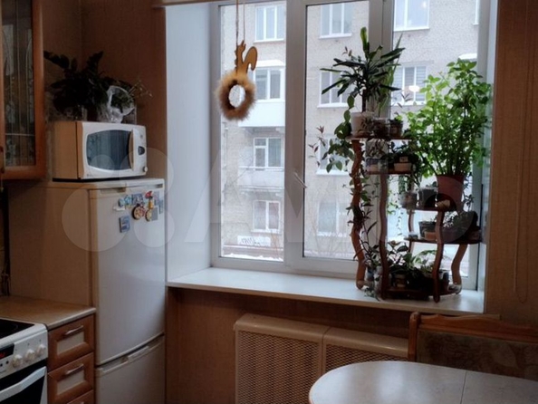 
  Продается 4-комн. квартира, 92.5 м², Калинина ул, д. 27
. Фото 1.
