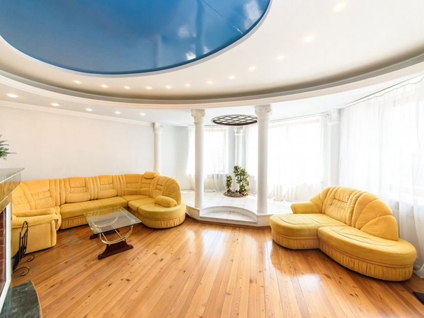
  Продается 4-комн. квартира, 158.4 м², Никитина ул, д. 19
. Фото 1.