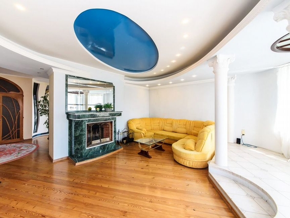 
  Продается 4-комн. квартира, 158.4 м², Никитина ул, д. 19
. Фото 36.
