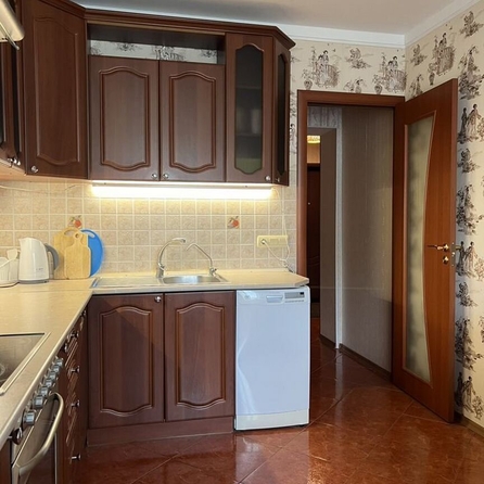 
  Продается 2-комн. квартира, 74.4 м², Алтайская ул, д. 10
. Фото 6.