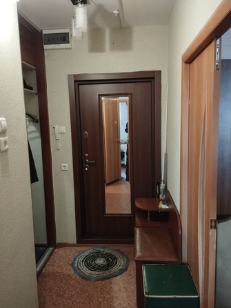 
   Продам 1-комнатную, 35.4 м², Дизайнеров ул, 11

. Фото 2.