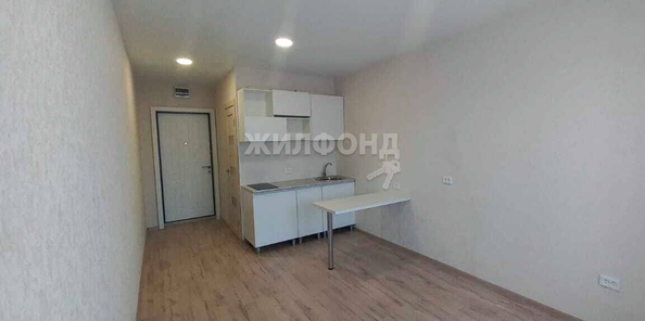 
   Продам студию, 18 м², Герасименко ул, 7д

. Фото 1.