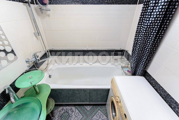 
   Продам 3-комнатную, 68 м², Лебедева ул, 11

. Фото 15.