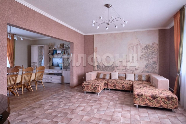 
   Продам дом, 299.1 м², Томск

. Фото 3.