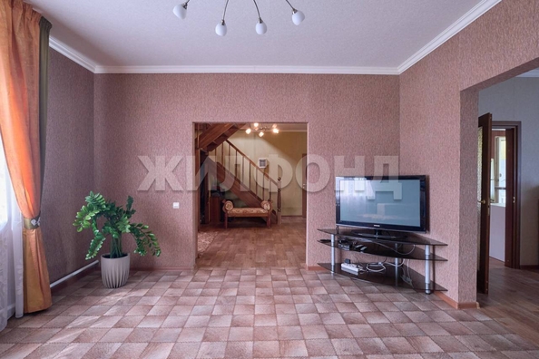 
   Продам дом, 299.1 м², Томск

. Фото 4.