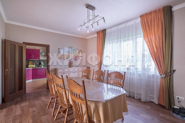 
   Продам дом, 299.1 м², Томск

. Фото 6.