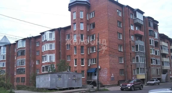 
   Продам 1-комнатную, 35.7 м², Большая Подгорная ул, 40

. Фото 9.