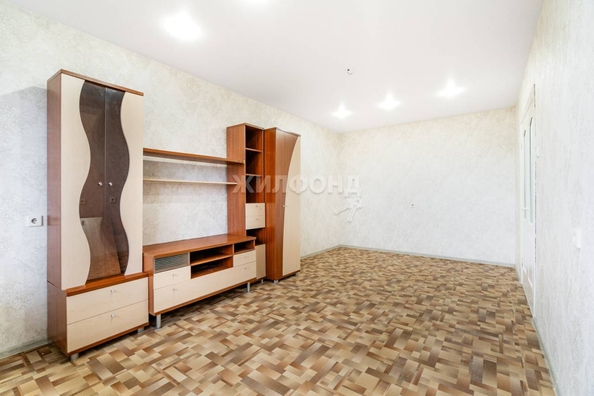 
   Продам 1-комнатную, 35.6 м², Заречная 1-я ул, 55

. Фото 3.