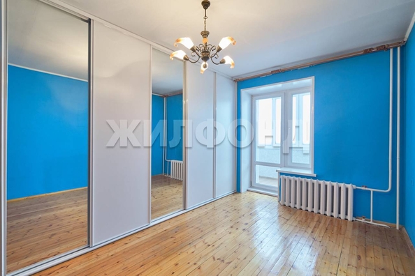 
   Продам 3-комнатную, 90 м², Лебедева ул, 5а

. Фото 4.