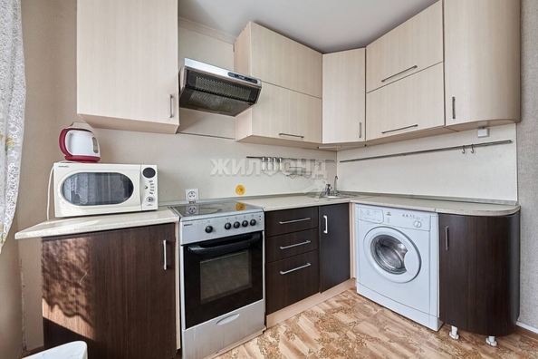 
   Продам 1-комнатную, 33.6 м², Ленина пр-кт, 243/2

. Фото 1.