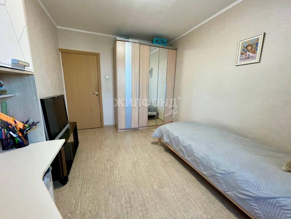 
   Продам 2-комнатную, 64 м², Иркутский тракт, 44

. Фото 8.