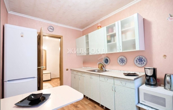 
   Продам 2-комнатную, 52.7 м², Октябрьская ул, 91а

. Фото 1.