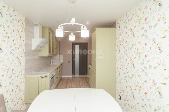 
   Продам 3-комнатную, 72.9 м², Солнечная ул, 7Б

. Фото 5.