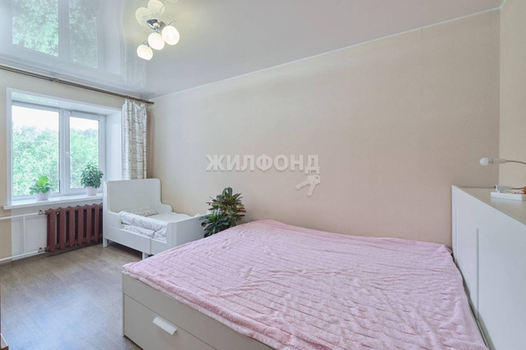 
   Продам 3-комнатную, 75 м², Ботанический пер, 16/3

. Фото 5.