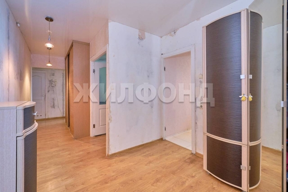 
   Продам 3-комнатную, 81 м², Урожайный пер, 30

. Фото 4.