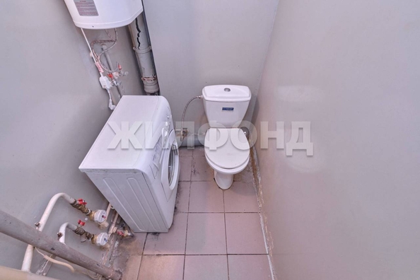 
   Продам 3-комнатную, 81 м², Урожайный пер, 30

. Фото 10.