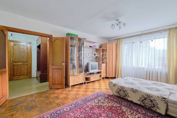 
   Продам 4-комнатную, 79.2 м², Карла Ильмера ул, 15

. Фото 12.