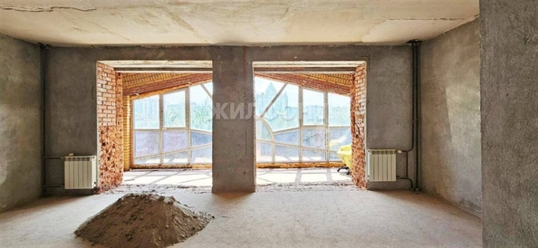 
   Продам 4-комнатную, 179.14 м², Тверская ул, 28

. Фото 3.