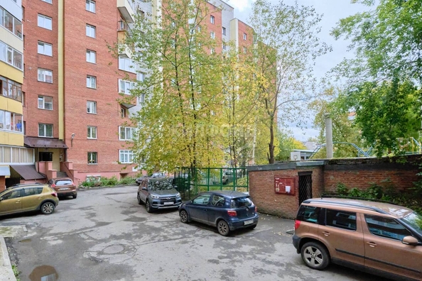 
   Продам 1-комнатную, 30.5 м², Ботанический пер, 3

. Фото 10.