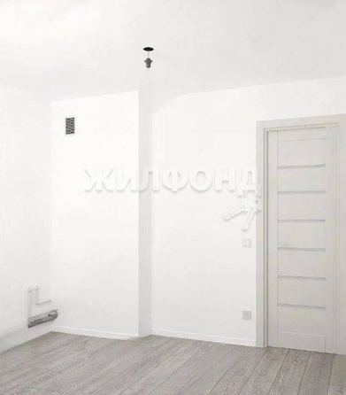 
   Продам 1-комнатную, 38.58 м², Иркутский тракт, 185Б

. Фото 3.