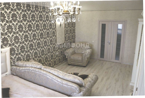 
   Продам 3-комнатную, 87 м², Обручева ул, 12Б

. Фото 2.