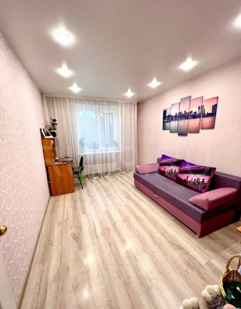 
   Продам 3-комнатную, 65 м², Интернационалистов ул, 19

. Фото 3.