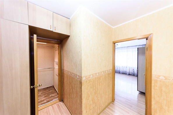 
   Продам 3-комнатную, 70 м², Щорса ул, 9

. Фото 4.