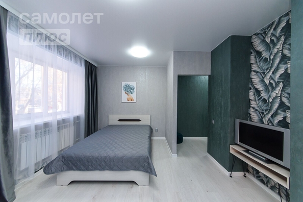 
   Продам 1-комнатную, 31.8 м², Дзержинского ул, 59

. Фото 1.