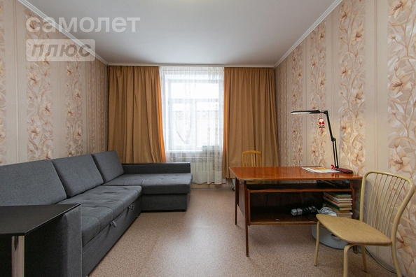 
   Продам 3-комнатную, 67.9 м², Сибирская ул, 101

. Фото 1.