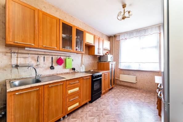 
   Продам 3-комнатную, 78 м², Ивана Черных ул, 18

. Фото 2.